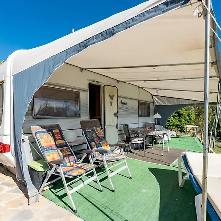With Sea View, Pool, Jacuzzi And Zen Garden - Only 5min To Town Holiday home *