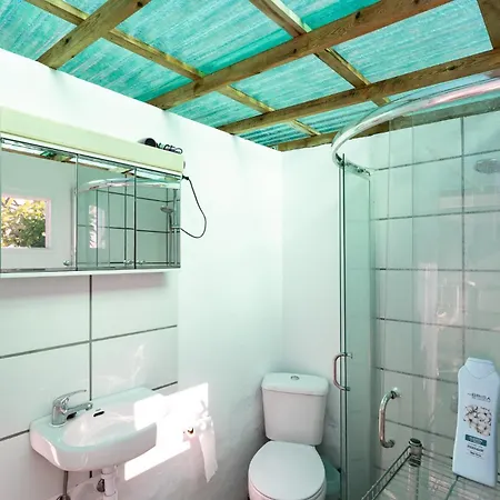 Holiday home With Sea View, Pool, Jacuzzi And Zen Garden - Only 5min To Town Estepona